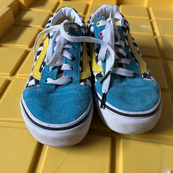 Vans girls Old Skool checkered shoe - Picture 2 of 7